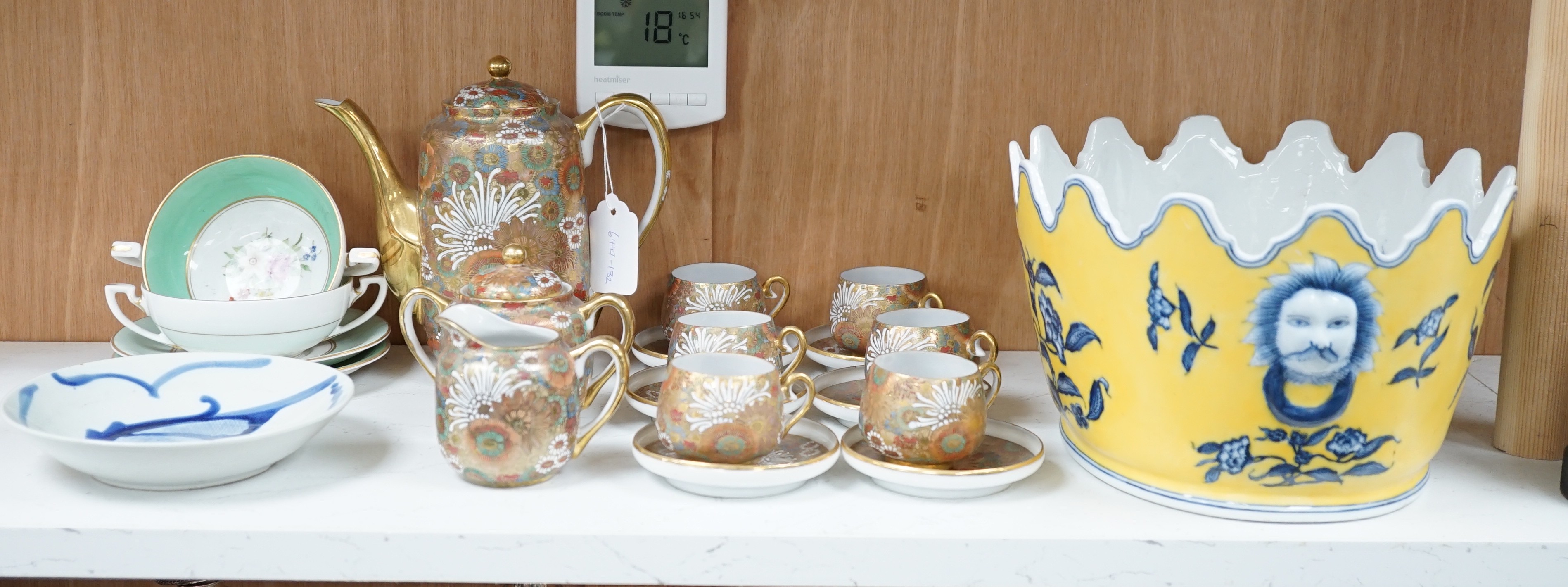 A Japanese Kutani coffee set, a Chinese Monteith and a blue and white dish (3)